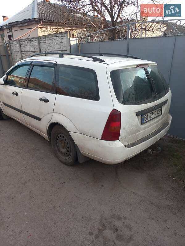 Ford Focus (2003)