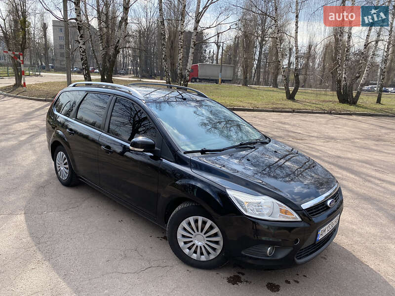 Ford Focus (2010)