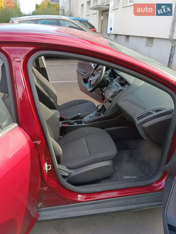 Ford Focus (2016)