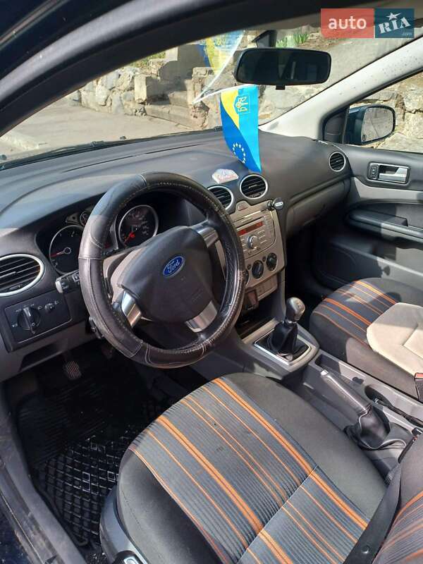 Ford Focus (2009)