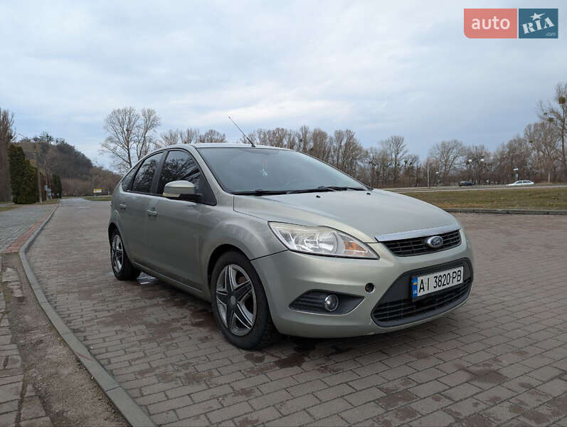 Ford Focus (2010)