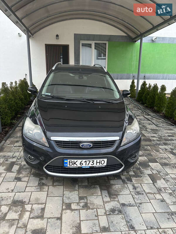 Ford Focus (2008)