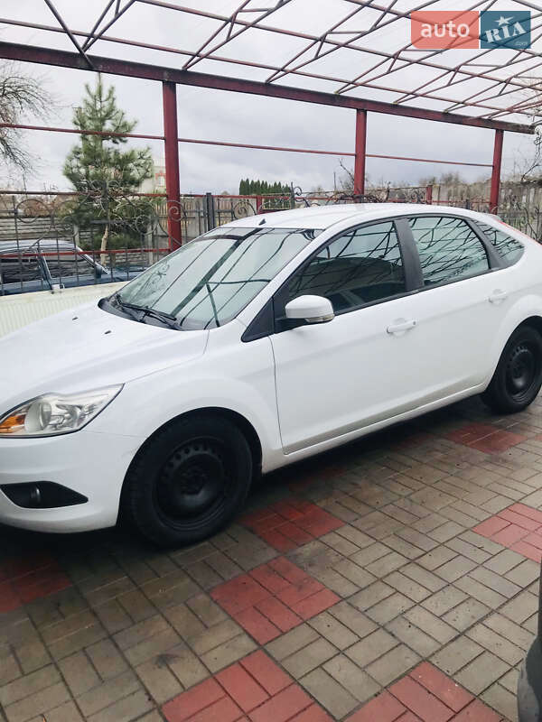 Ford Focus (2011)