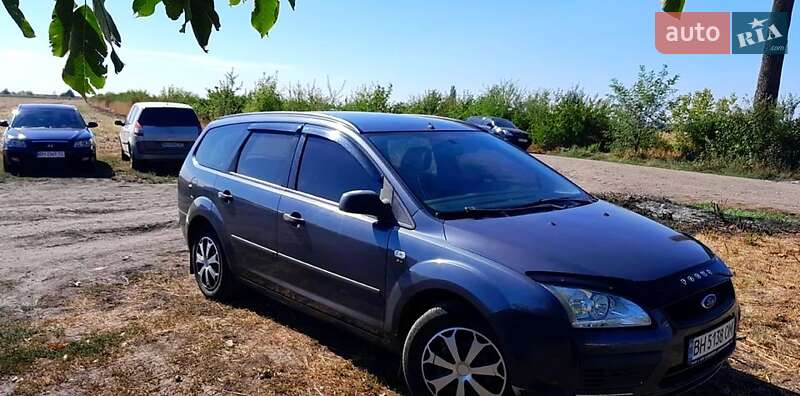 Ford Focus (2005)