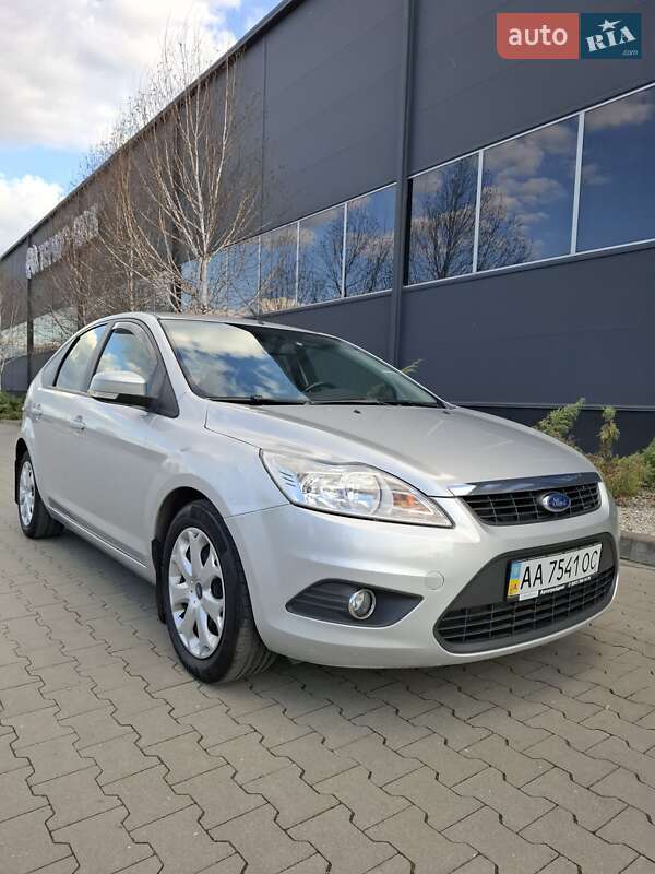 Ford Focus (2010)