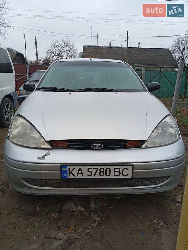 Ford Focus (2001)