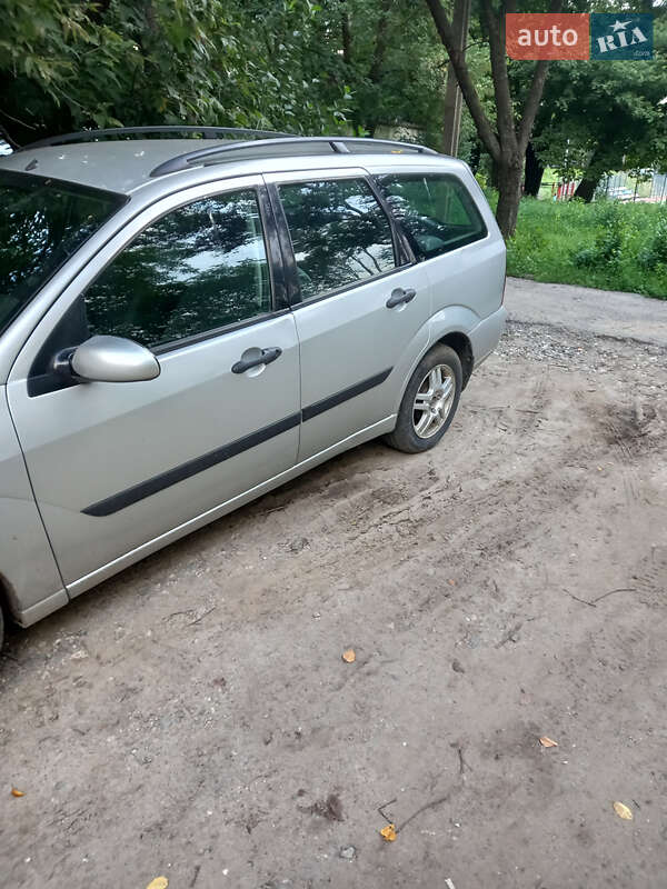 Ford Focus (2000)
