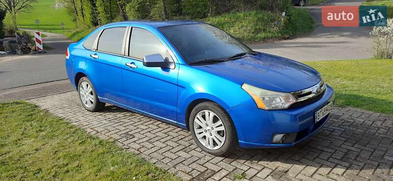 Ford Focus (2010)