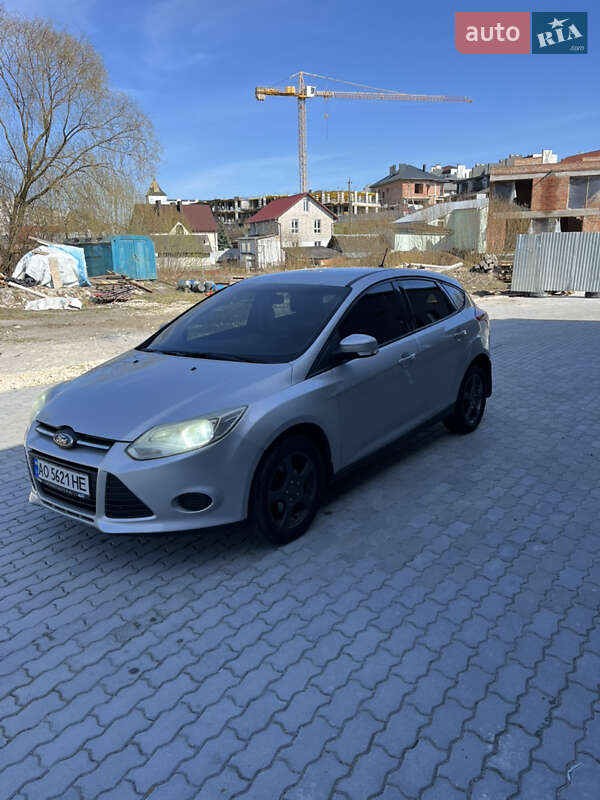 Ford Focus (2011)