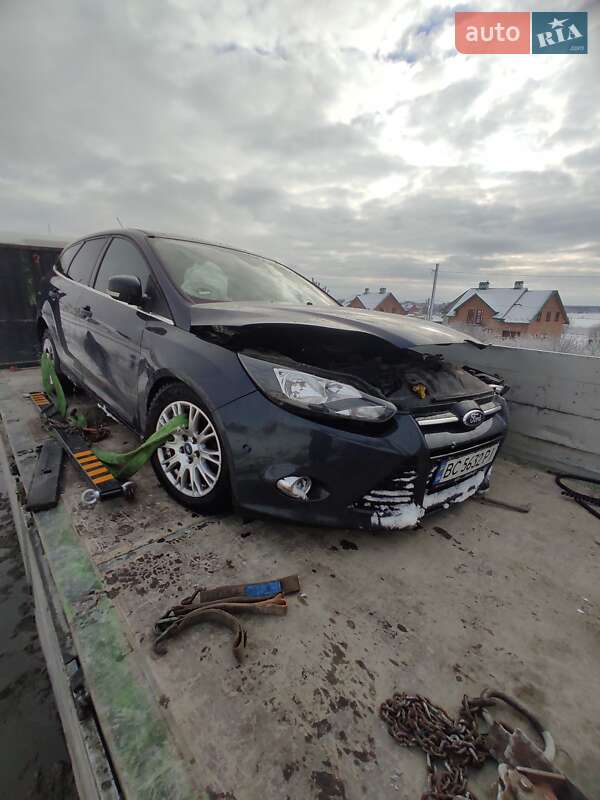 Ford Focus (2012)