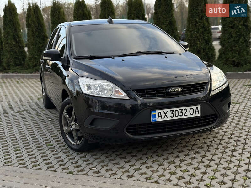 Ford Focus (2008)