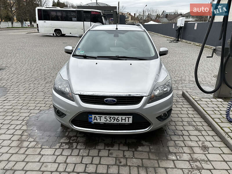 Ford Focus (2010)
