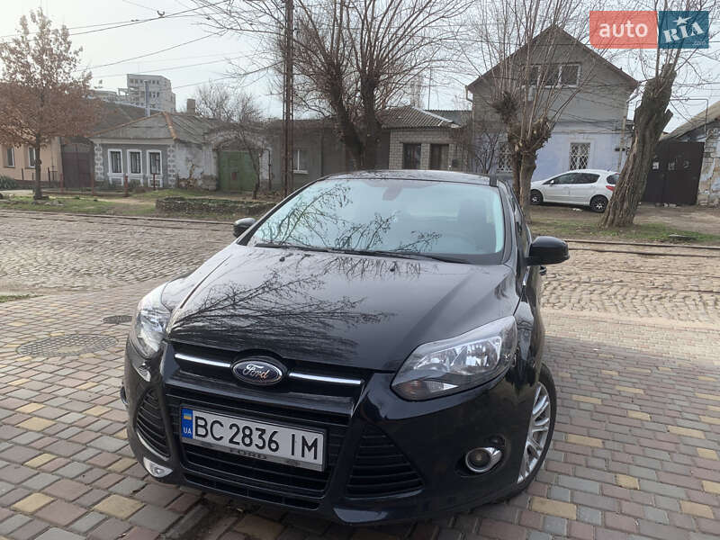 Ford Focus (2011)