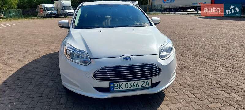 Ford Focus (2014)