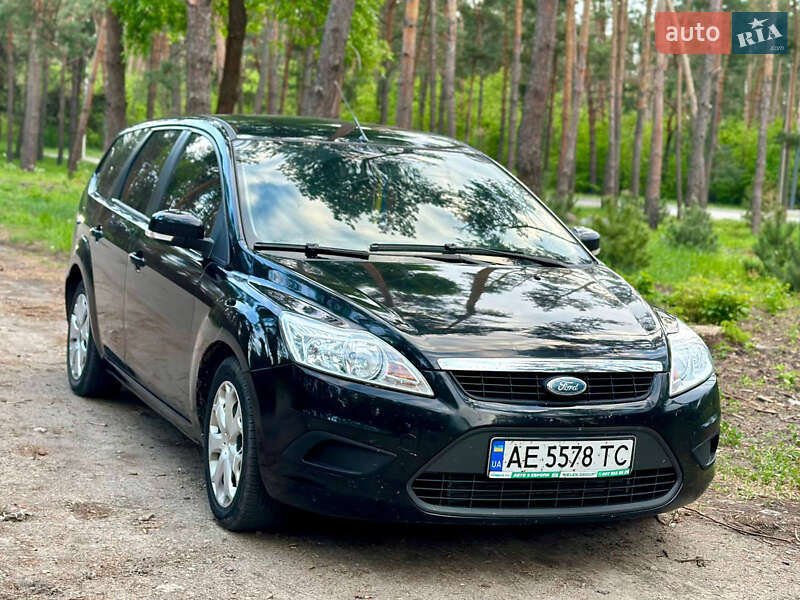 Ford Focus (2008)