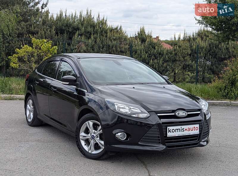 Ford Focus (2011)