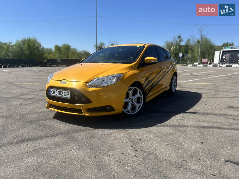 Ford Focus (2014)
