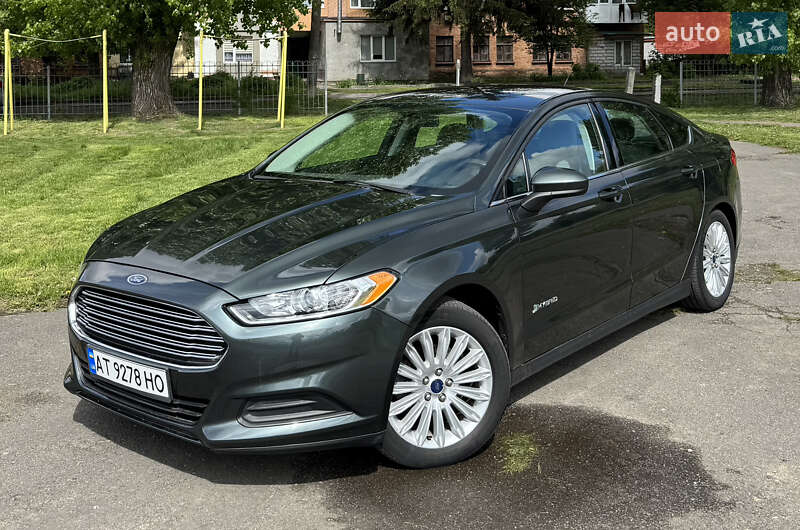 Ford Fusion (2014)