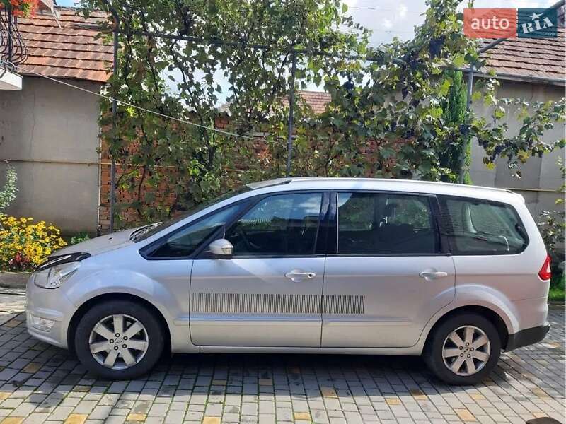 Ford Galaxy (2012)