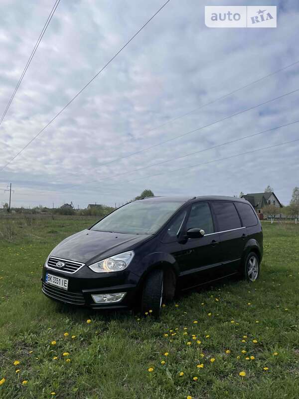 Ford Galaxy (2011)