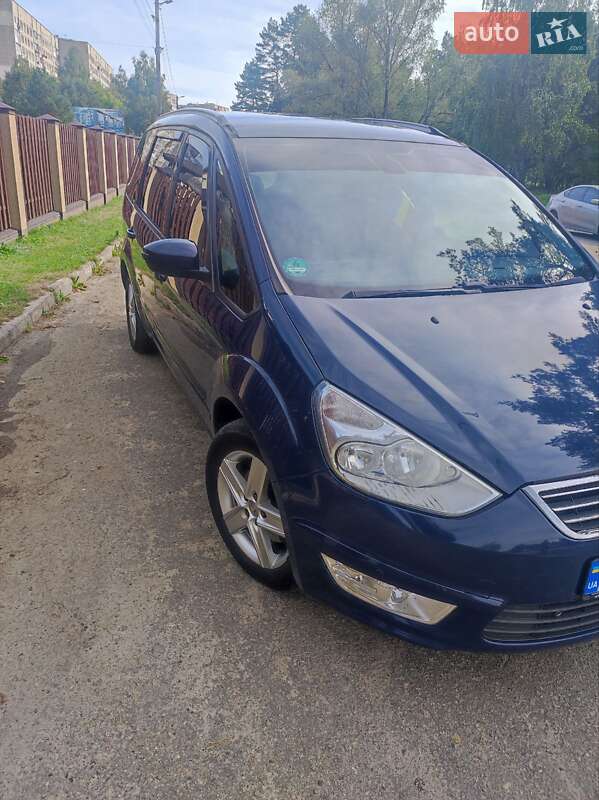 Ford Galaxy (2011)