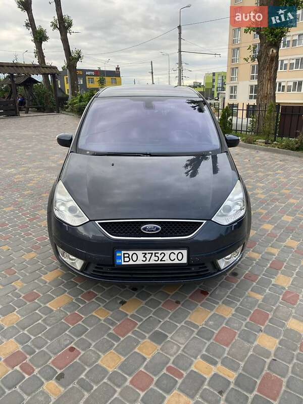 Ford Galaxy (2009)