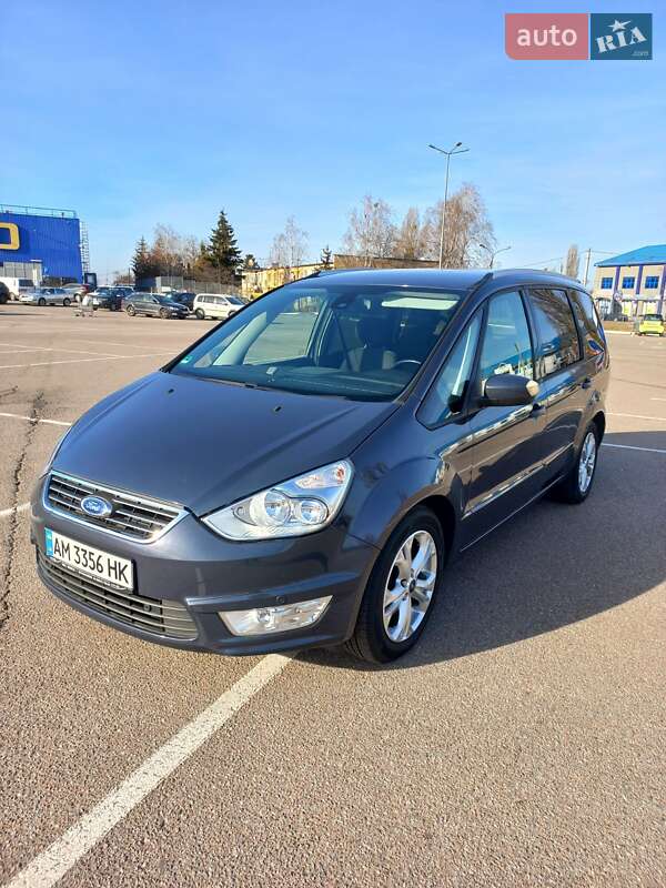 Ford Galaxy (2012)