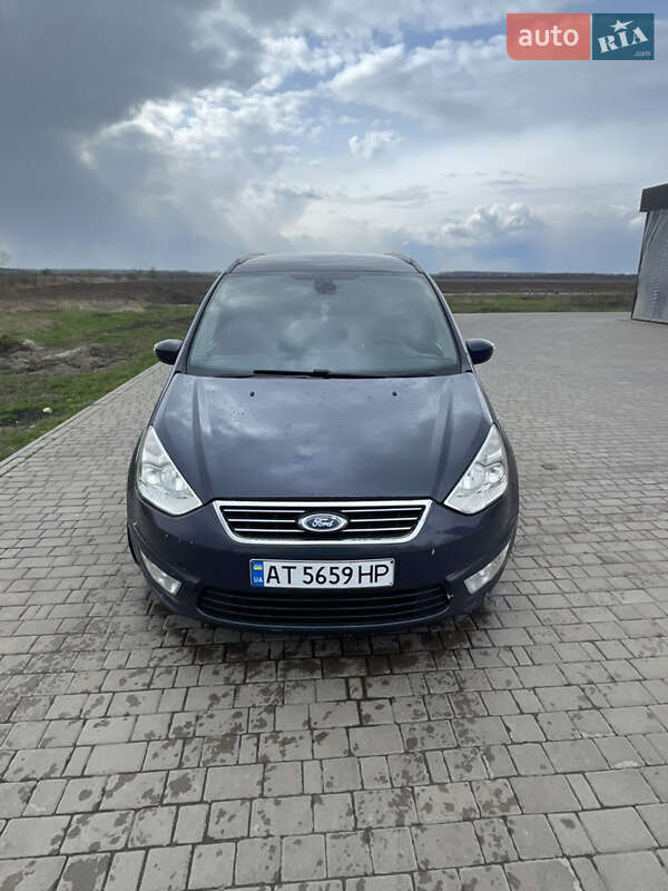 Ford Galaxy (2011)