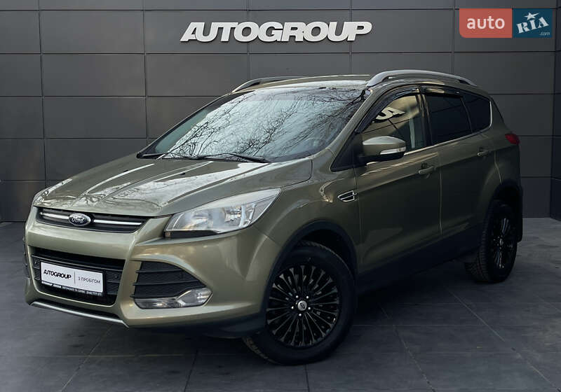 Ford Kuga (2013)