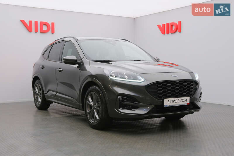 Ford Kuga (2023)