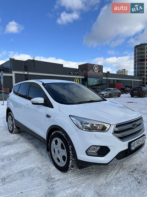Ford Kuga (2019)