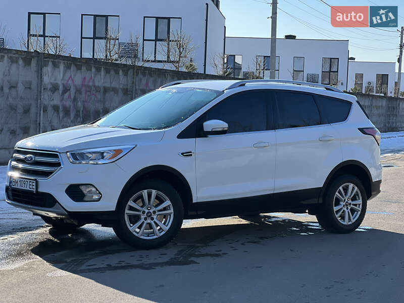 Ford Kuga (2017)