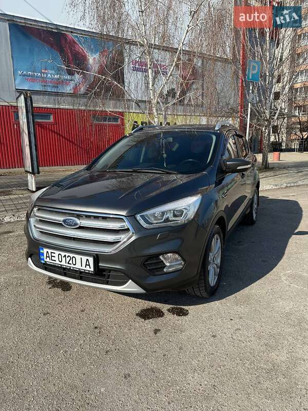 Ford Kuga (2018)