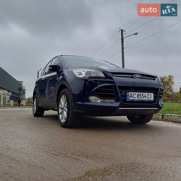 Ford Kuga (2015)