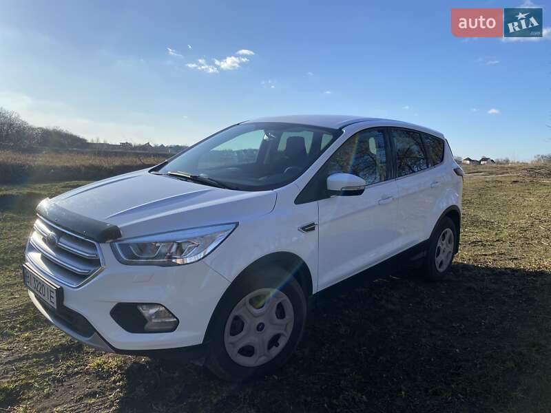 Ford Kuga (2018)