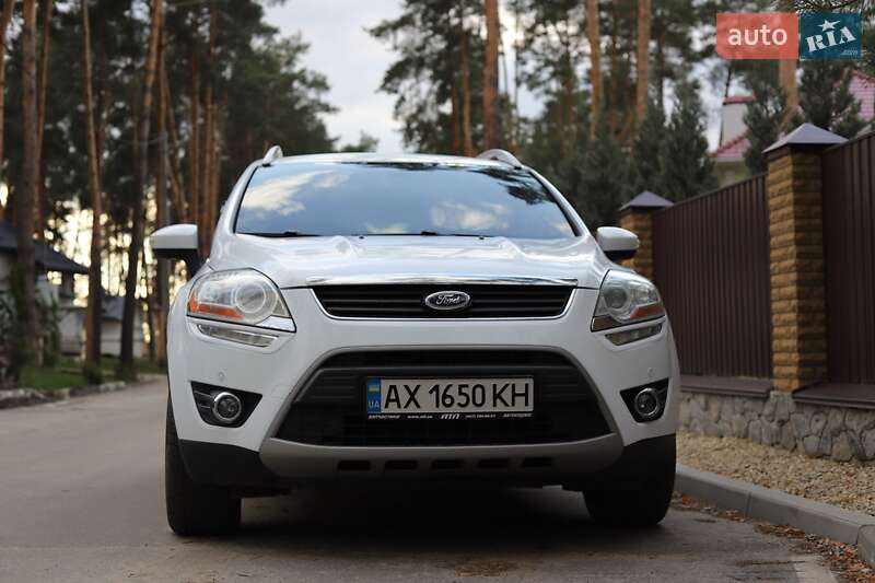 Ford Kuga (2012)