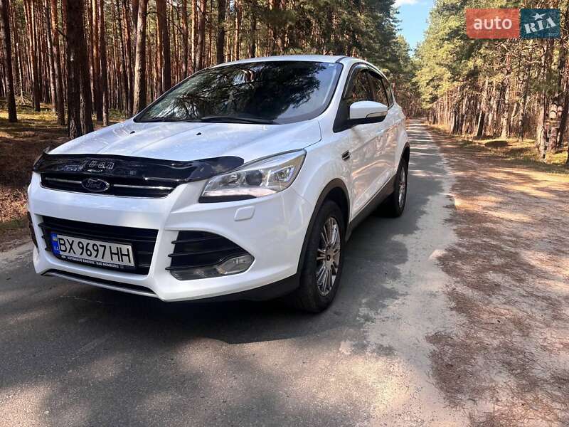 Ford Kuga (2013)