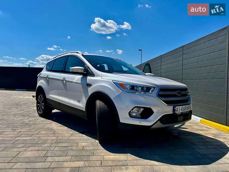 Ford Kuga (2017)