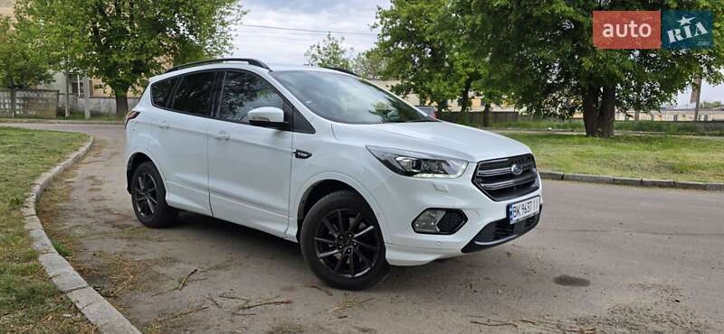 Ford Kuga (2019)
