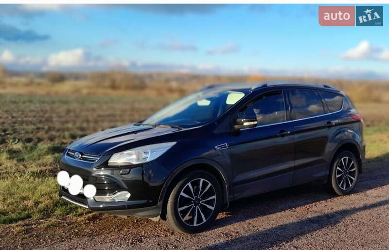 Ford Kuga (2013)