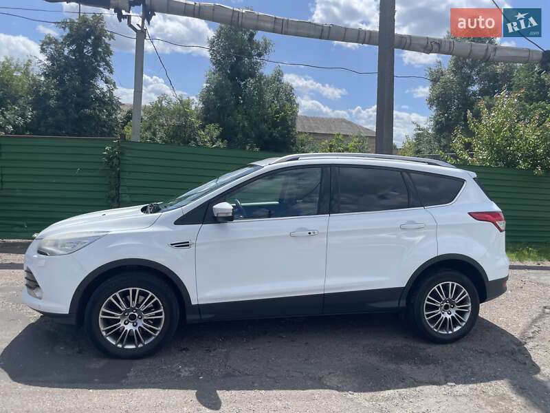 Ford Kuga (2013)