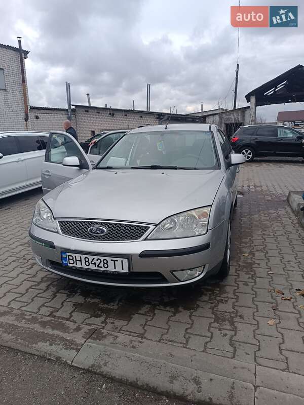 Ford Mondeo (2004)