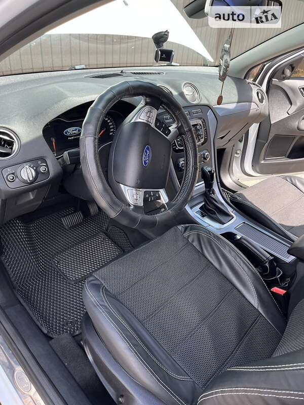 Ford Mondeo (2012)