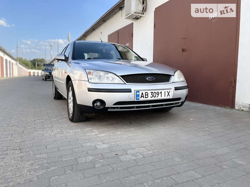 Ford Mondeo (2003)