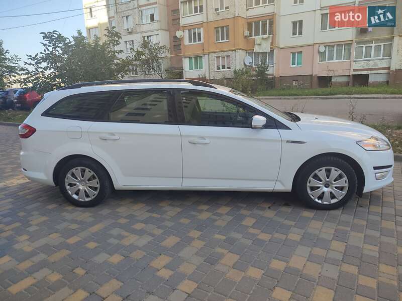 Ford Mondeo (2011)