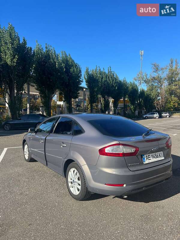 Ford Mondeo (2013)