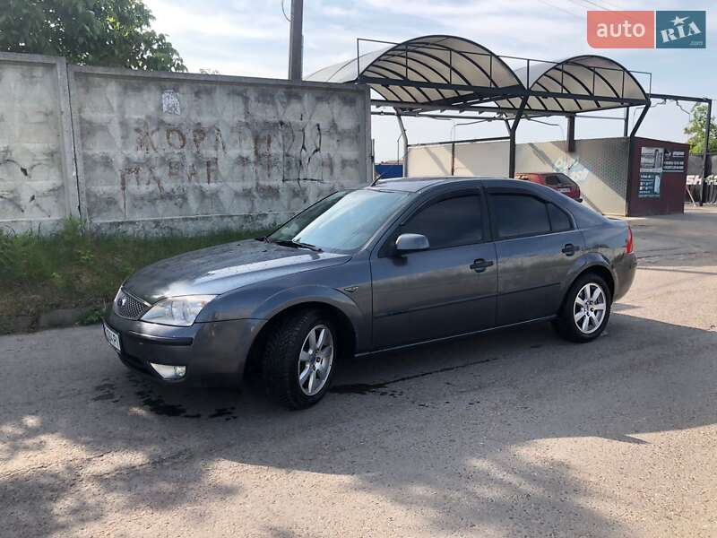 Ford Mondeo (2004)