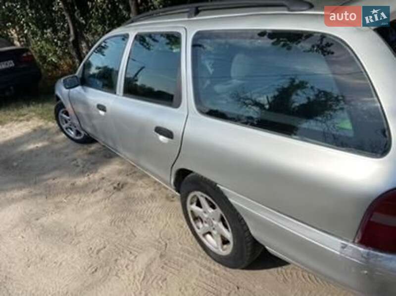 Ford Mondeo (1997)