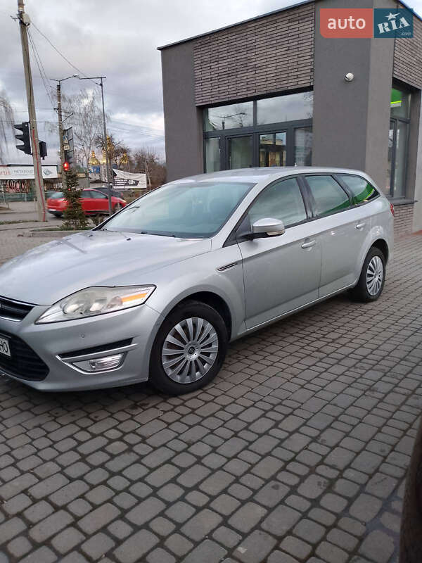 Ford Mondeo (2013)