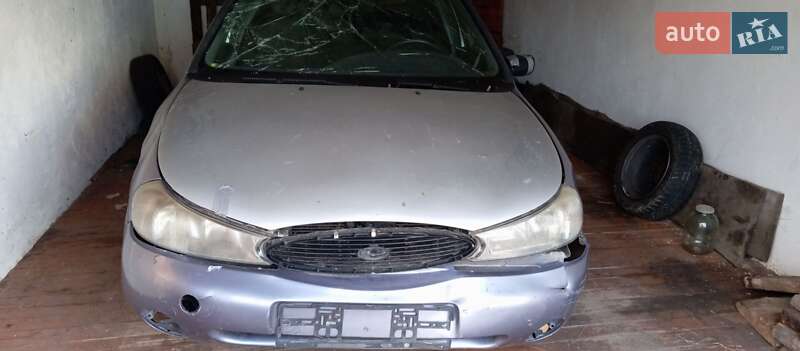 Ford Mondeo (1996)